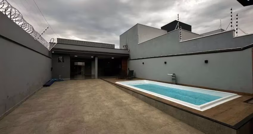 Casa para venda em frezzarin 2 de 130.00m² com 2 quartos, 1 suite e 3 garagens