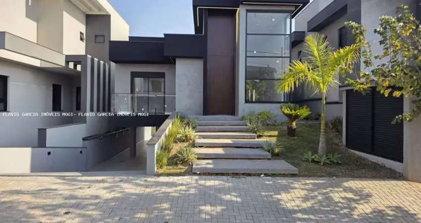 Casa para venda em cézar de souza de 360.00m² com 3 quartos, 3 suites e 4 garagens