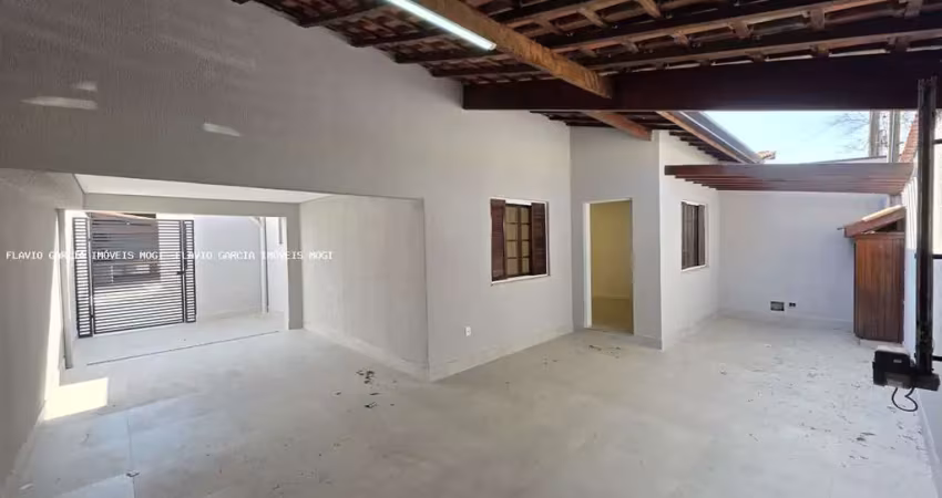 Casa para venda em jardim são pedro de 300.00m² com 3 quartos, 2 suites e 3 garagens