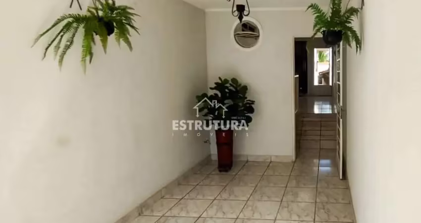 Casa para venda em centro de 203.00m² com 4 quartos e 1 garagem