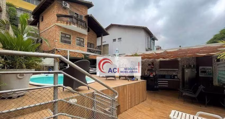 Casa para venda em granja viana de 180.00m² com 3 quartos, 3 suites e 4 garagens