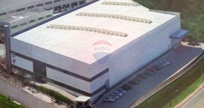 Galpão / depósito / armazém para alugar em centro industrial de arujá de 4445.00m² com 20 garagens
