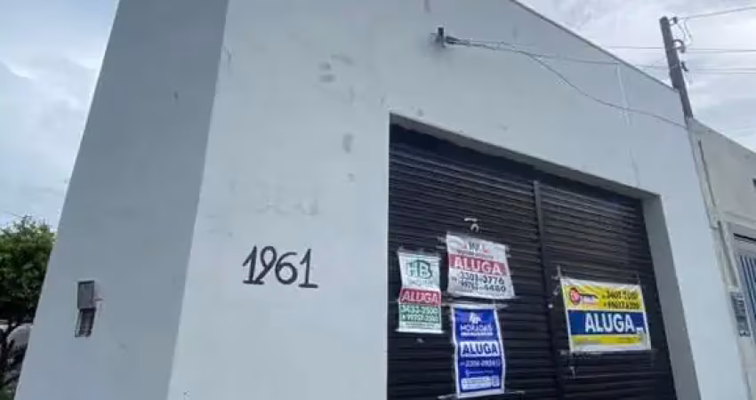Galpão / depósito / armazém para alugar em centro de 100.00m²