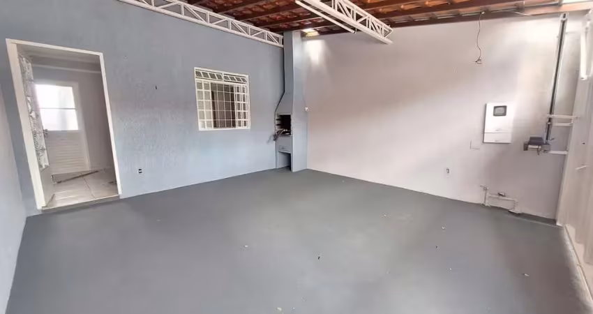 Casa para alugar em edson jorge júnior de 160.00m² com 2 quartos, 1 suite e 2 garagens