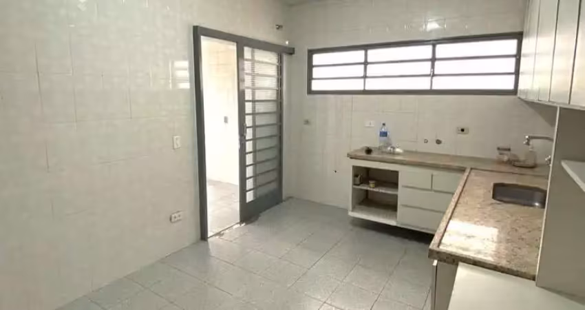 Casa para alugar em jardim maria izabel de 280.00m² com 5 quartos, 1 suite e 2 garagens