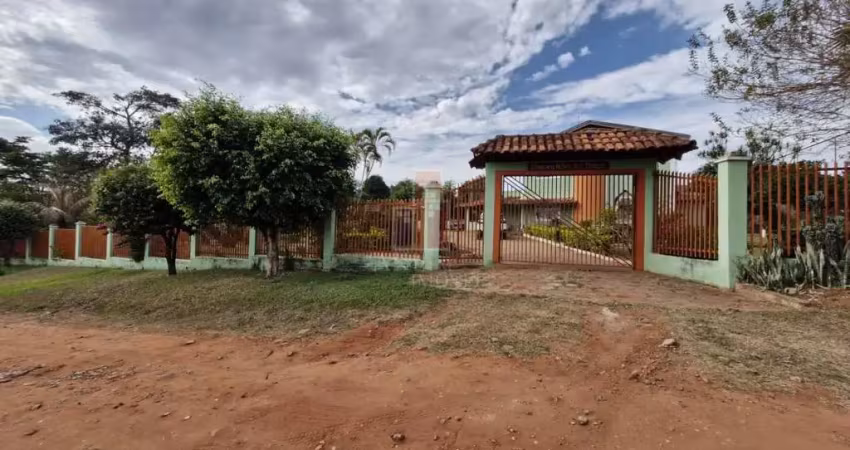 Chácara para venda e aluguel em chácaras nova califórnia de 2500.00m² com 4 quartos, 1 suite e 10 garagens