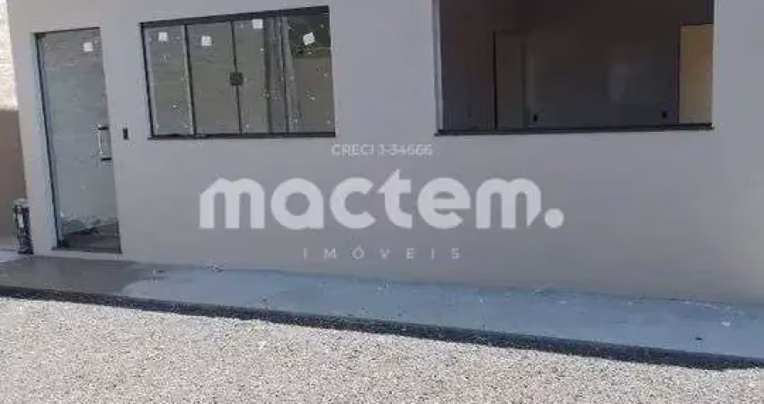 Casa para venda em serrana de 87.00m² com 3 quartos, 1 suite e 4 garagens