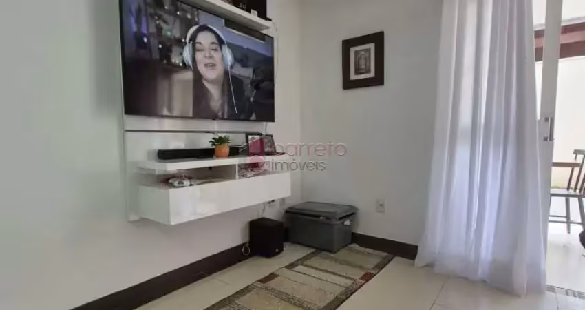 Casa de condomínio para venda em jardim carolina de 101.00m² com 3 quartos, 1 suite e 2 garagens