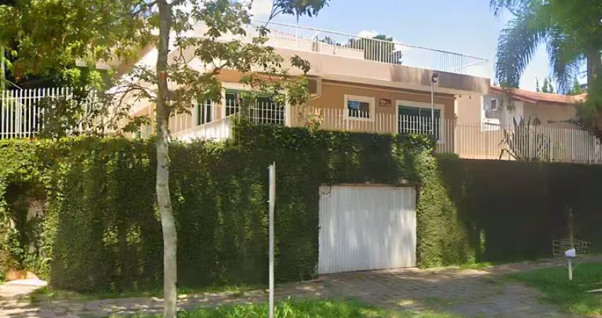 Casa para venda em bigorrilho de 242.00m² com 6 quartos, 5 suites e 6 garagens