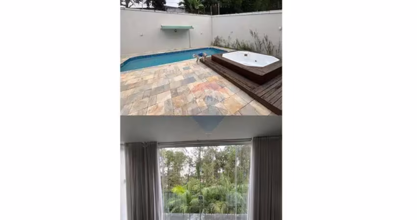Casa para alugar em arujázinho i, ii e iii de 700.00m² com 6 quartos, 6 suites e 3 garagens
