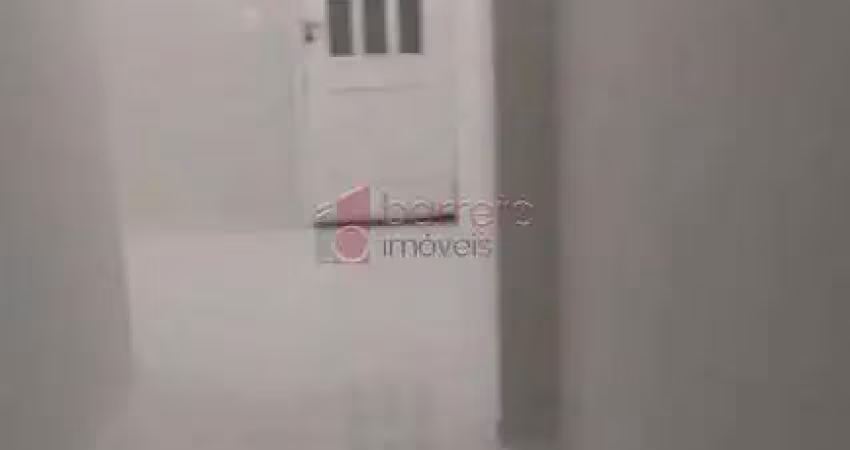 Sobrado para venda em centro de 237.00m² com 2 quartos e 1 suite