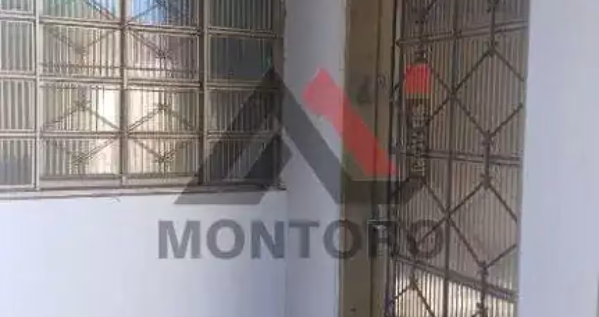 Galpão / depósito / armazém para alugar em centro de 208.00m²