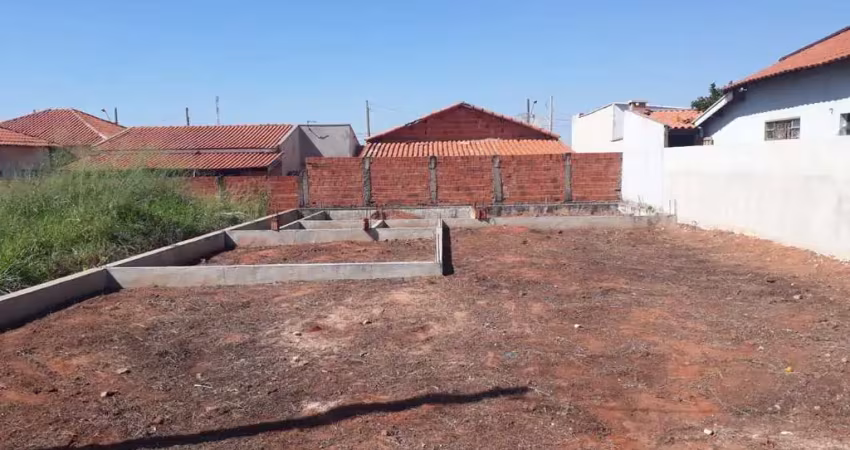 Terreno à venda no Centro, Zacarias 