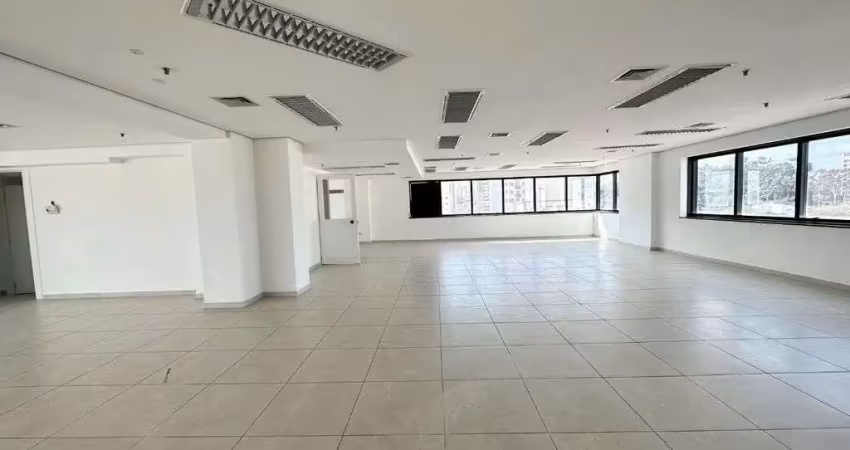 Sala comercial para venda em santana de 232.00m² com 6 garagens