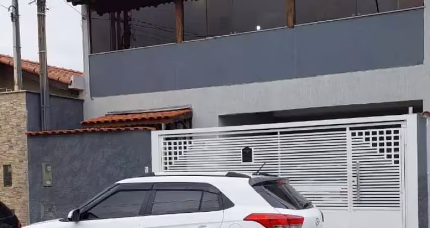 Sobrado para venda em centro de 260.00m² com 4 quartos, 1 suite e 2 garagens