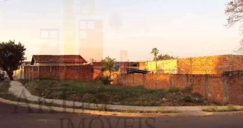 Terreno à venda no Jardim Solange, Bauru 