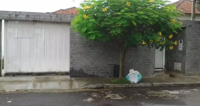 Casa para venda em vila xavier (vila xavier) de 231.00m² com 3 quartos e 6 garagens