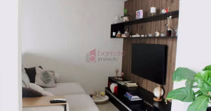 Casa de condomínio para venda em jardim ermida i de 156.00m² com 3 quartos, 1 suite e 3 garagens
