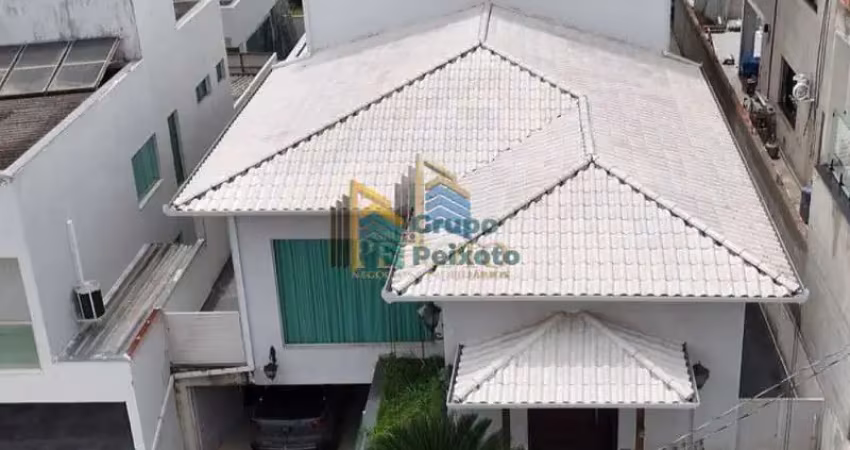 Casa de condomínio para venda em vila das flores de 505.00m² com 4 quartos, 3 suites e 3 garagens