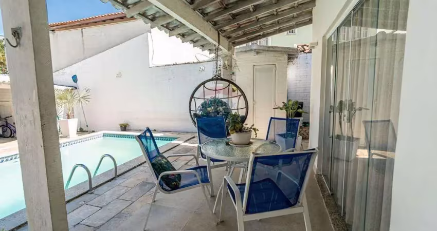 Casa de condomínio para venda em taquara de 116.00m² com 3 quartos, 1 suite e 1 garagem