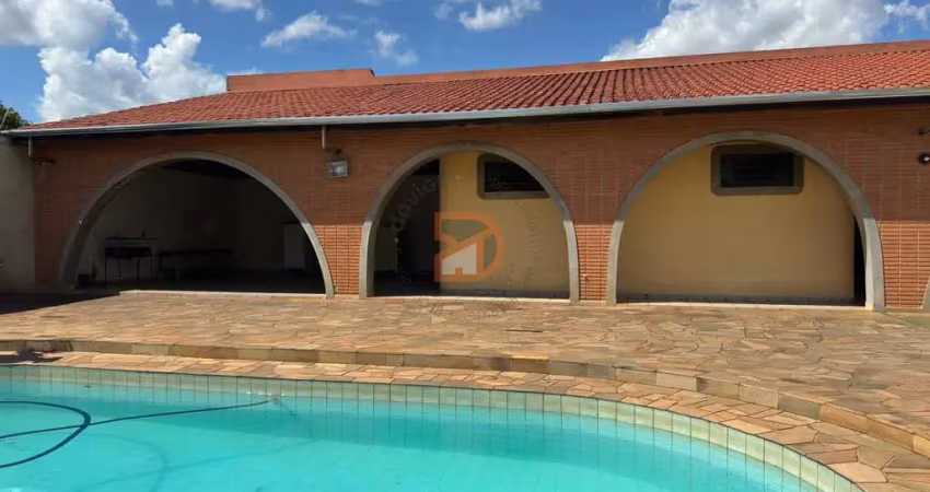 Chácara para venda em saúde de 300.00m² com 3 quartos, 1 suite e 4 garagens