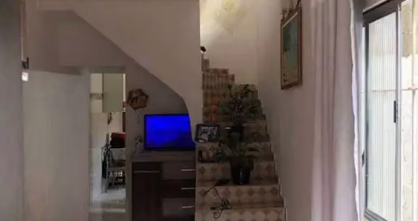 Sobrado para venda em ocian de 70.00m² com 2 quartos e 2 garagens