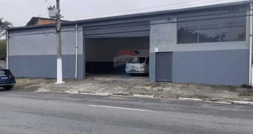 Galpão / depósito / armazém para alugar em rochdale de 380.00m² com 4 garagens