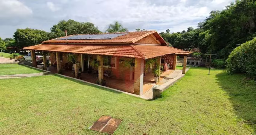 Chácara para venda em parque valinhos de 246.00m² com 3 quartos e 6 garagens