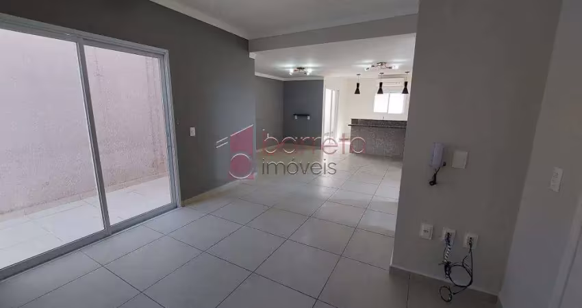Sobrado para venda em residencial santa giovana de 116.00m² com 3 quartos, 1 suite e 3 garagens