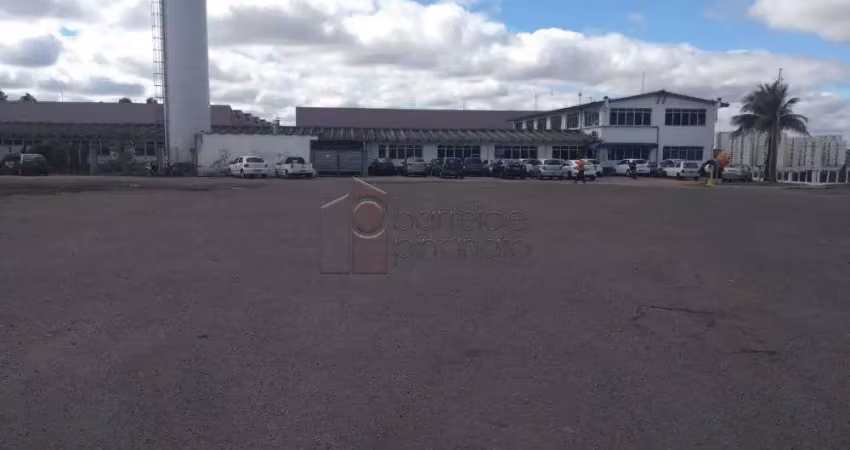 Galpão / depósito / armazém para venda em medeiros de 35587.00m²