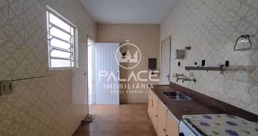 Casa para alugar em alto de 182.00m² com 3 quartos, 1 suite e 2 garagens