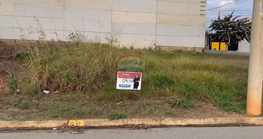 Terreno à venda no Centro, Capela do Alto 