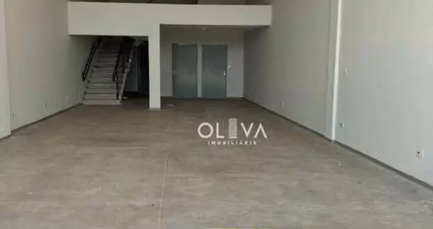 Sala comercial para alugar em parque das amoras ii de 136.00m²