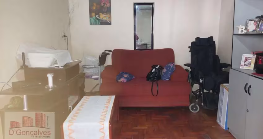 Casa para venda em centro de 360.00m² com 6 quartos e 1 garagem