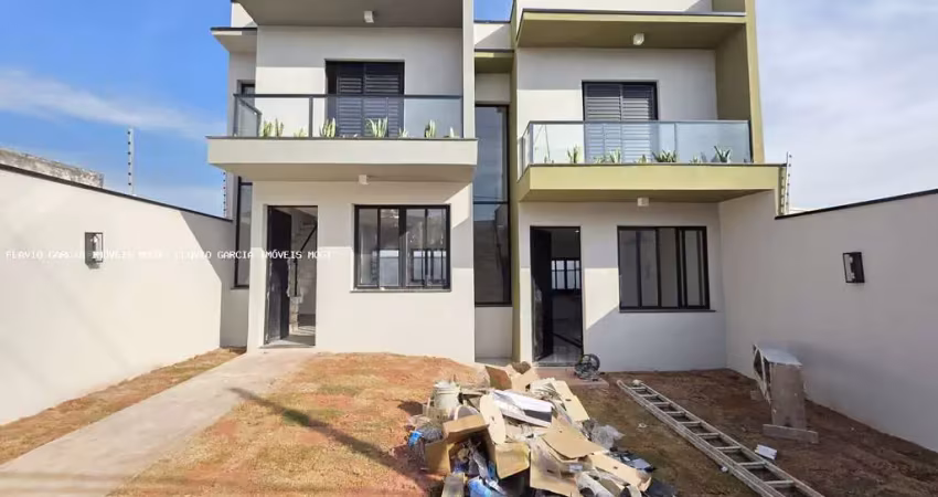 Sobrado para venda em braz cubas de 67.00m² com 2 quartos e 2 garagens