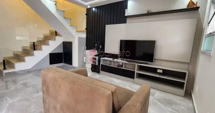 Sobrado para venda em água das flores de 123.00m² com 2 quartos, 1 suite e 2 garagens