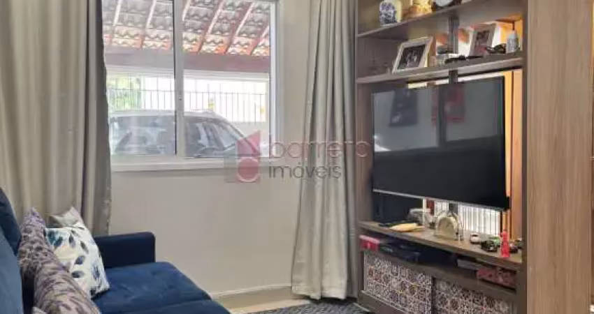 Sobrado para venda em jardim marambaia de 177.00m² com 3 quartos, 1 suite e 2 garagens