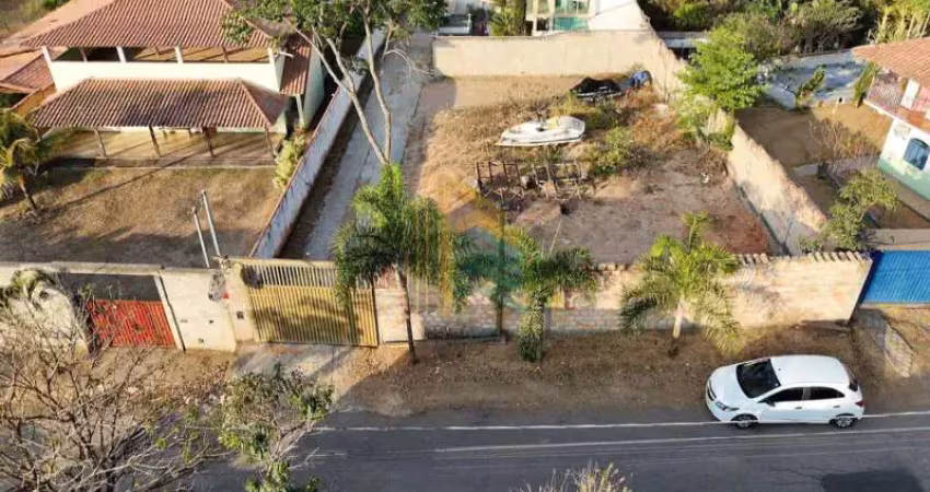 Terreno para venda em solar do madeira de 200.00m² com 1 quarto e 1 garagem