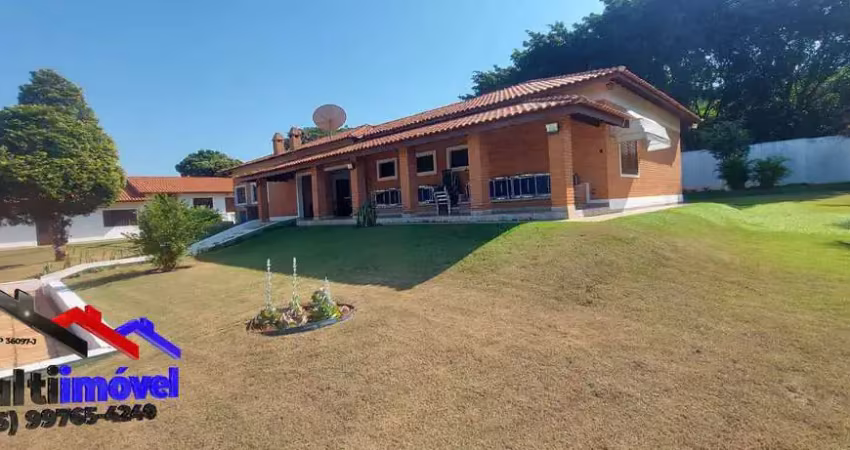 Chácara para venda em fazenda castelo de 4800.00m² com 5 quartos, 2 suites e 13 garagens