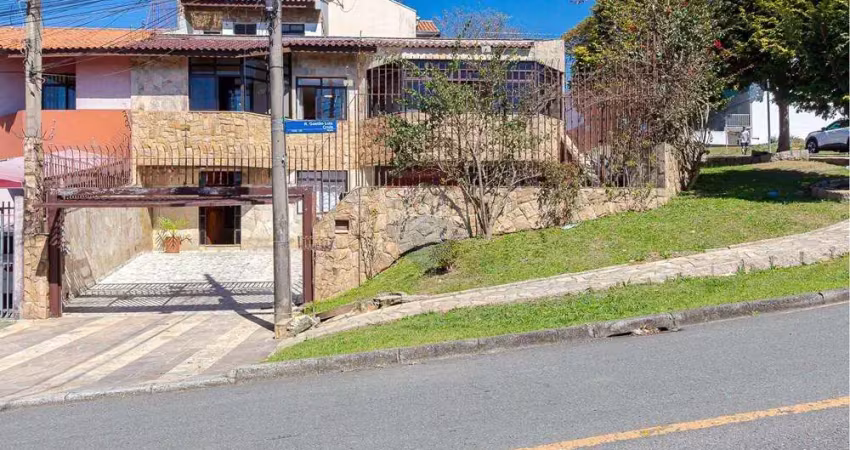 Casa para venda em bairro alto de 200.00m² com 3 quartos, 2 suites e 2 garagens
