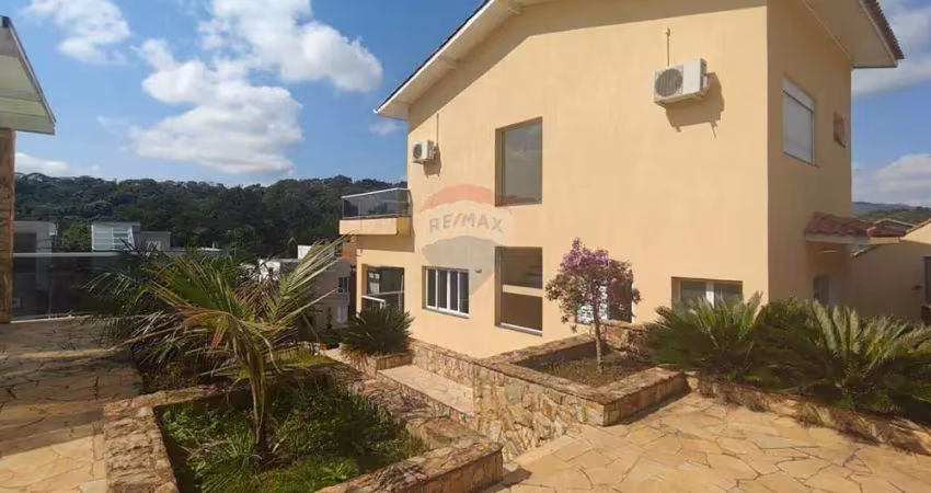 Casa de condomínio para alugar em parque residencial itapeti de 550.00m² com 4 quartos, 3 suites e 6 garagens