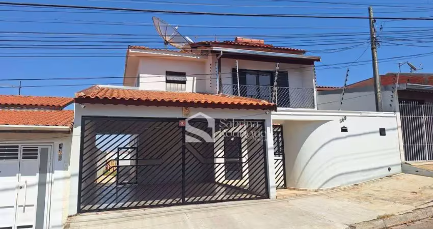 Sobrado para alugar em residencial monte verde de 250.00m² com 3 quartos, 1 suite e 2 garagens