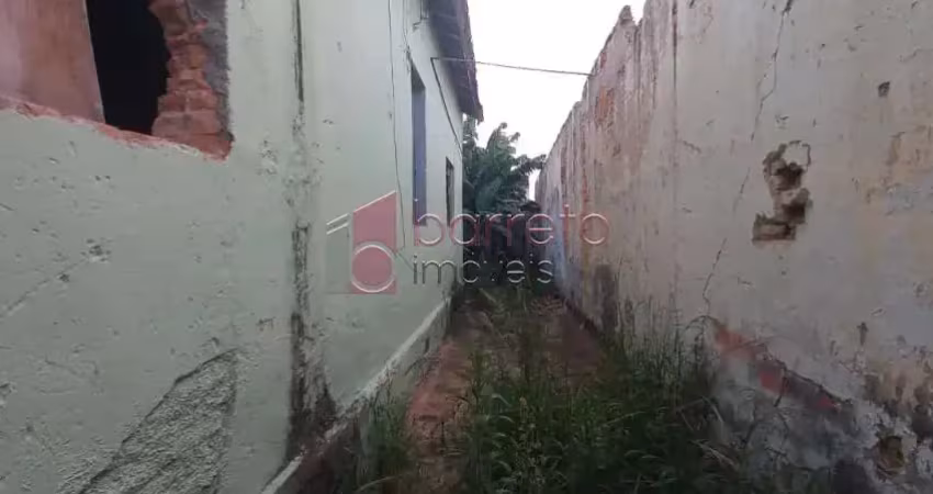 Casa para venda em centro de 208.00m² com 2 quartos