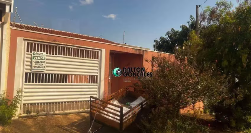 Casa para venda em jardim europa ii de 250.00m² com 3 quartos, 1 suite e 4 garagens