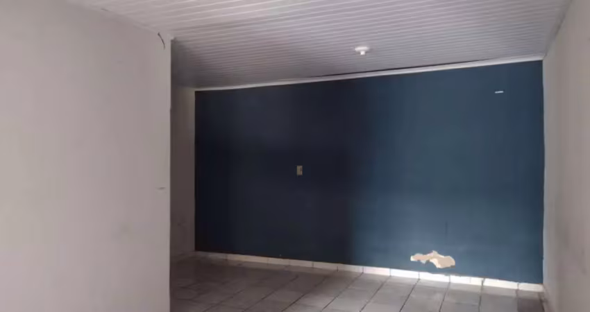 Casa para alugar em vila xavier de 50.00m² com 2 quartos