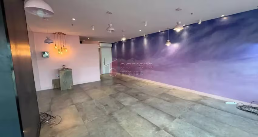 Sala comercial para alugar em chácara urbana de 90.00m² com 2 garagens
