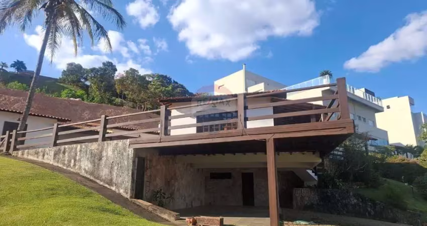 Casa para venda em capitólio de 350.00m² com 3 quartos, 3 suites e 4 garagens