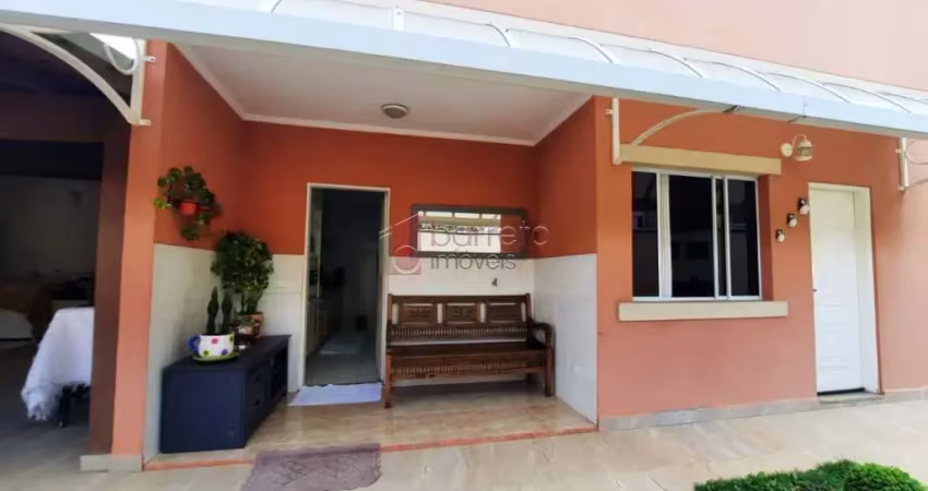 Sobrado para venda em parque da colônia de 170.00m² com 3 quartos, 1 suite e 4 garagens