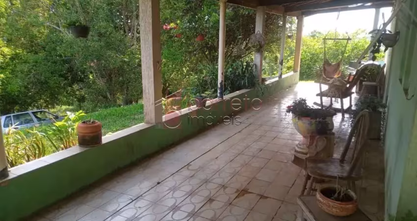 Chácara para venda em vivenda de 160.00m² com 2 quartos, 1 suite e 3 garagens