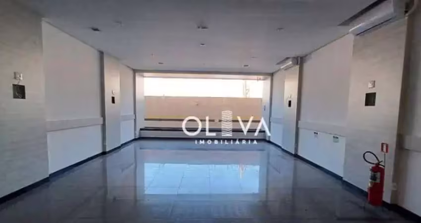 Sala comercial para venda em conjunto habitacional costa do sol de 1479.00m² com 18 garagens